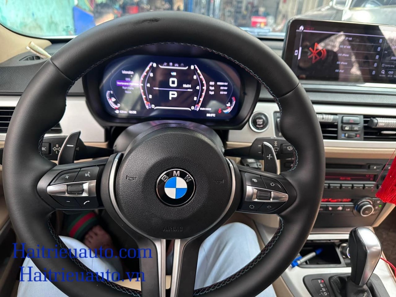 ĐỒNG HỒ ĐIỆN TỬ XE BMW E90